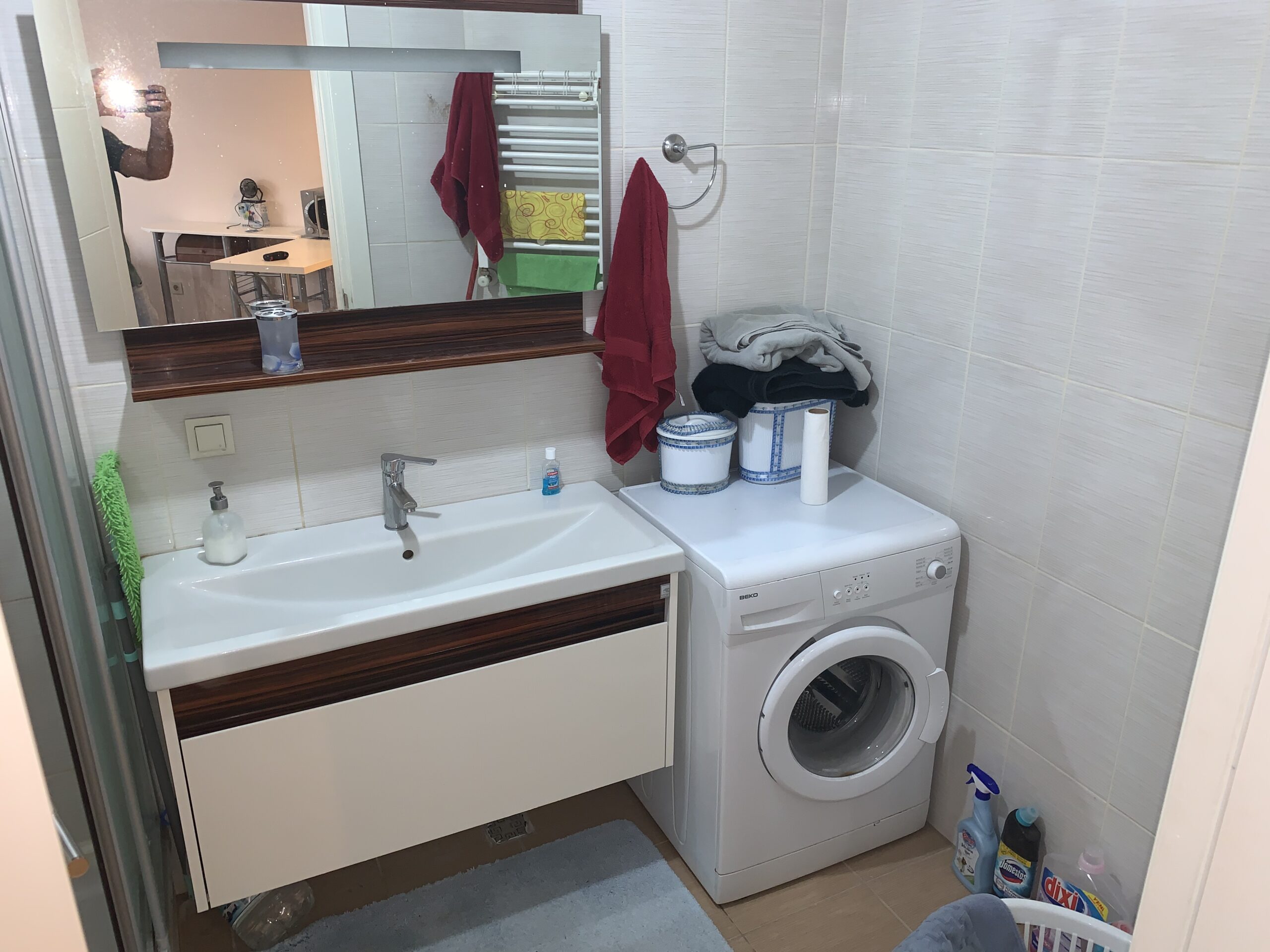 Papatya 2 Residence’da Ön Eşyalı Metrobüse 2 dk Satılık daire