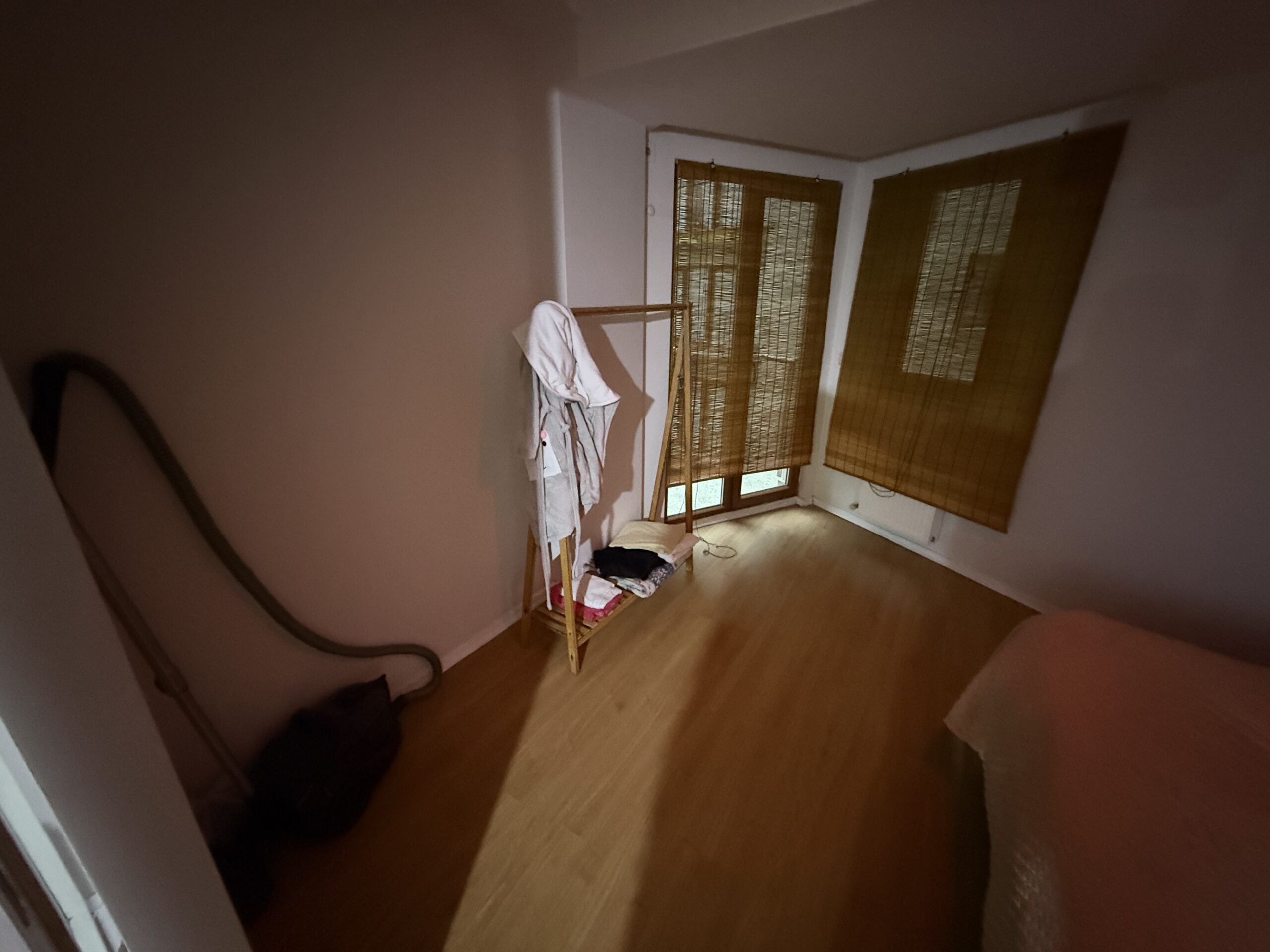 Papatya 2 Residence’da Sıfır Eşyalı Metrobüse 2 dk Satılık Daire