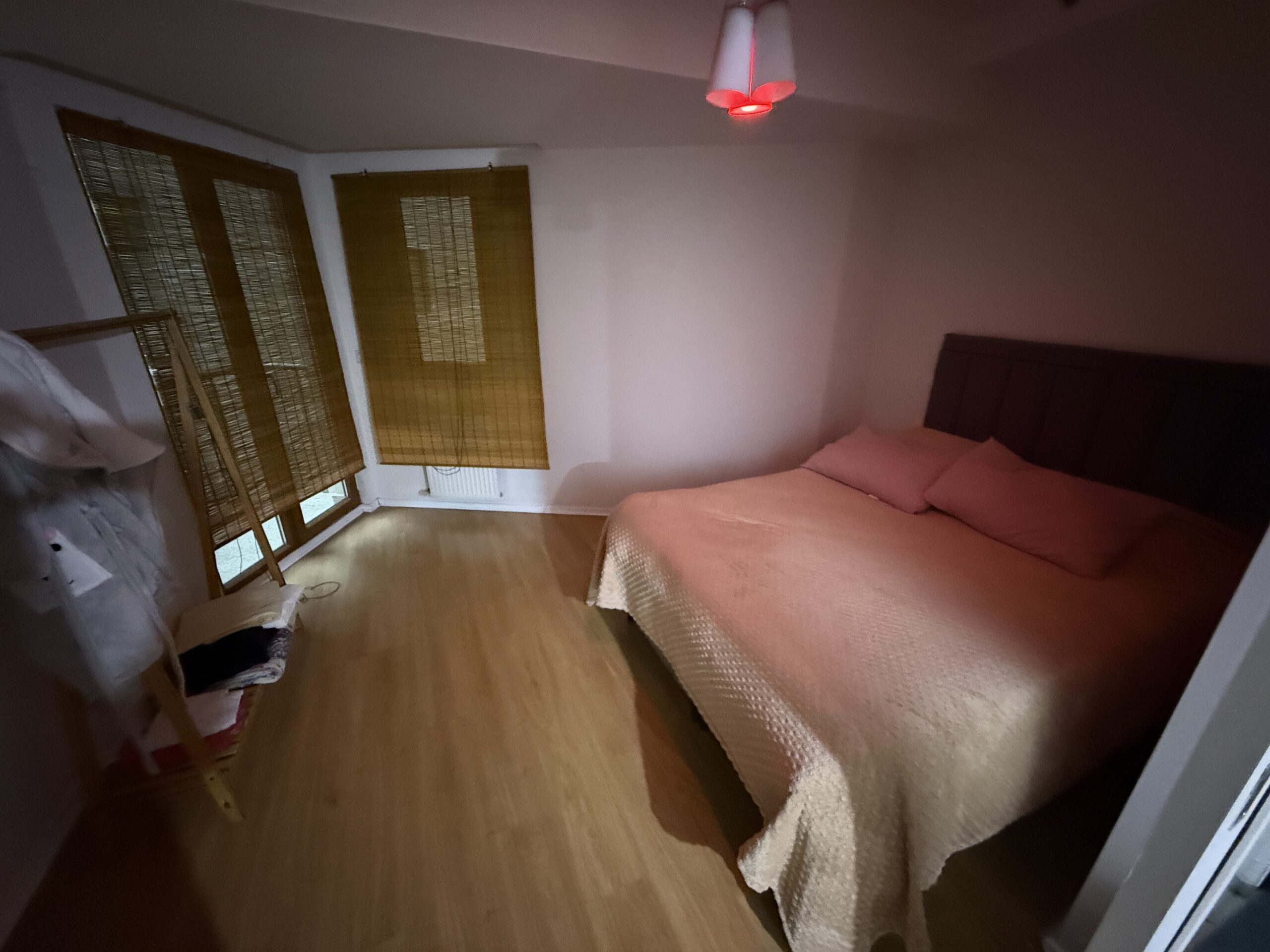 Papatya 2 Residence’da Sıfır Eşyalı Metrobüse 2 dk Satılık Daire